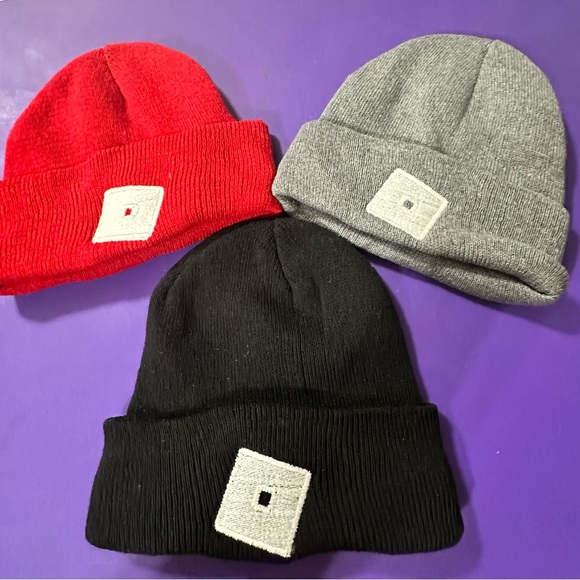 Roblox  Beanie and matching mask - Picture 12 of 16
